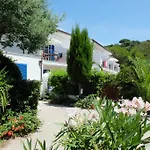 Giulia 3* Porto Azzurro