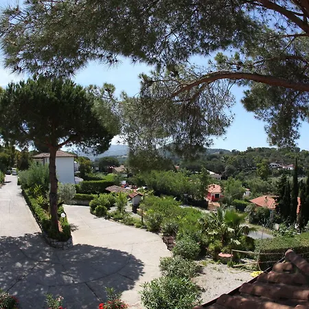 Giulia 3* Porto Azzurro