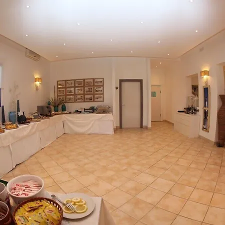 Giulia 3* Porto Azzurro