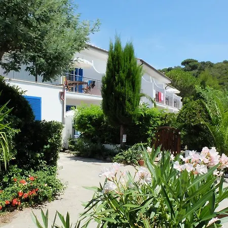 Giulia 3* Porto Azzurro