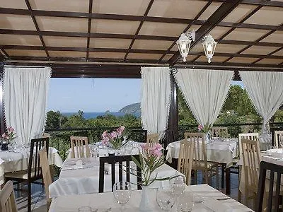 Giulia Porto Azzurro