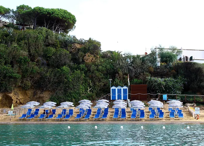 Giulia Porto Azzurro