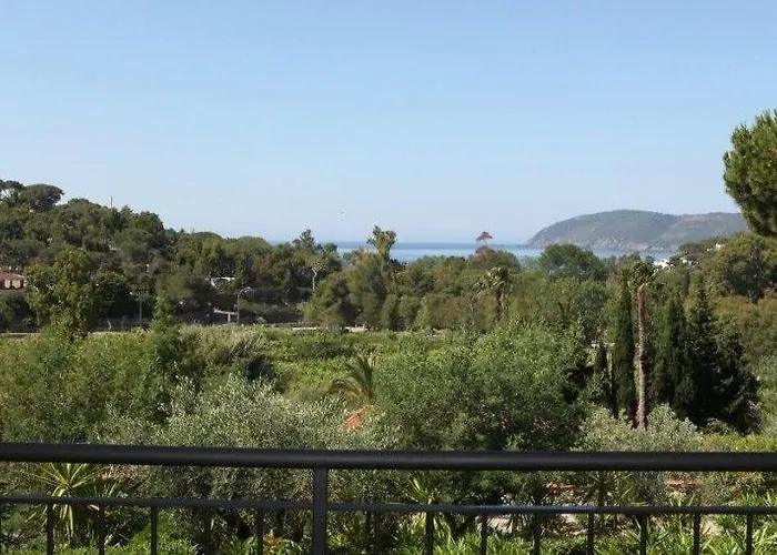 Hotel Giulia Porto Azzurro