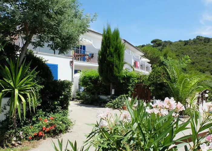 Giulia 3* Porto Azzurro